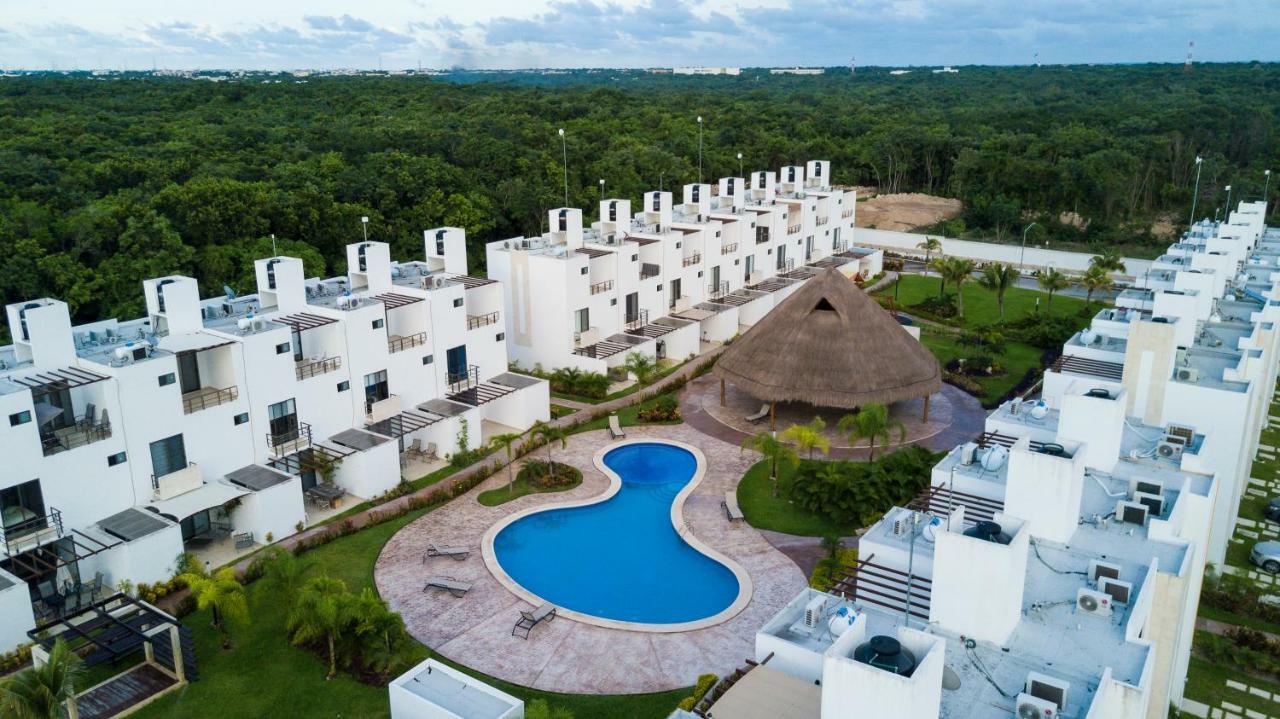 Villa Ana Lucia. Плая дел Кармен Екстериор снимка